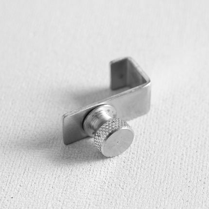 HENDI Verlängerungshaken für Aluminium-Lagerregale – 15 × 42 × 42 mm – weitere Produktansicht