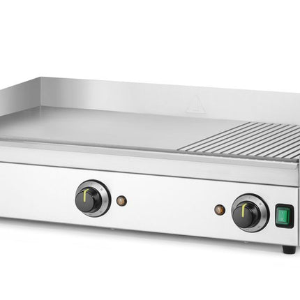 HENDI Grillplatte 1 / 3 gerillt – Kitchen Line – 230 V / 3500 W – 697 × 474 × H 241 mm – Weitere Produktansicht