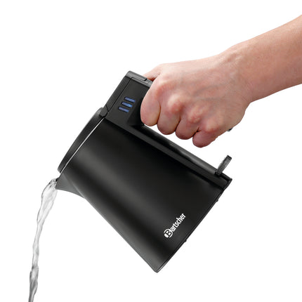 Wasserkocher zum schnellen Erhitzen von Wasser mit 0