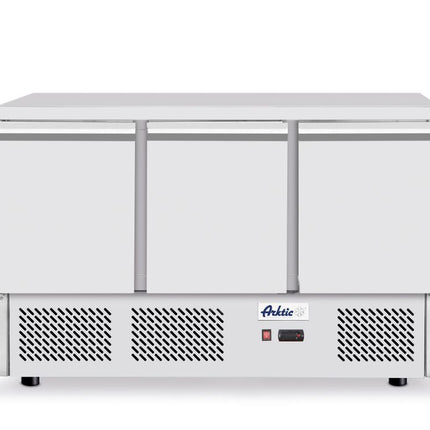 Arktic Kühltheke – 3 Türen – 254 l – 230 V / 220 W – 700 × 1365 × 890 mm – Produktansicht