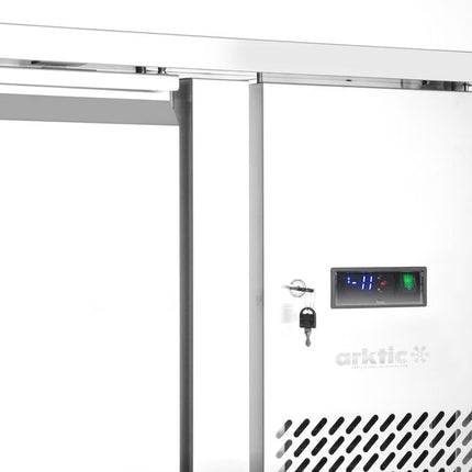 Arktic Gefriertheke dreitürig 420 L – Profi Line – 334 l – 230 V / 600 W – 700 × 1795 × 839 mm – weitere Produktansicht