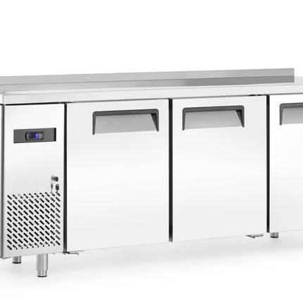 Arktic Tiefkühltisch – dreitürig Kitchen Line 390 L – Kitchen Line – 291 l – 230 V / 550 W – 600 × 1800 × 840 mm – weitere Produktansicht