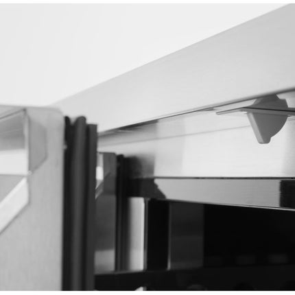 Arktic Kühltisch mit 4 Schubladen Profi Line 280 l – Profi Line – 90 l – 230 V / 250 W – 700 × 1360 × 840 mm – weitere Produktansicht