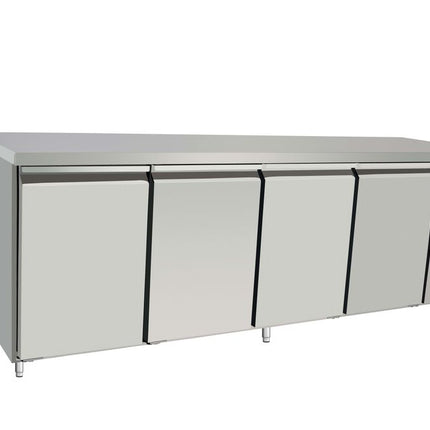 Arktic Kühltisch –  4-türig – Profi Line – 450 l – 230 V / 400 W – 700 × 2230 × H 839 mm – Produktansicht