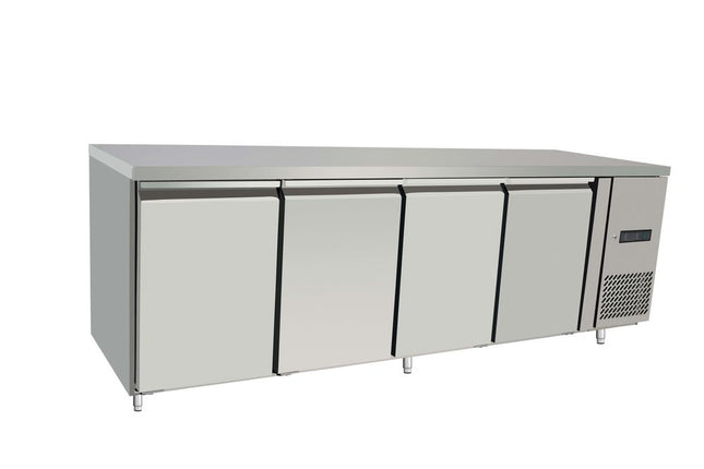 Arktic Kühltisch –  4-türig – Profi Line – 450 l – 230 V / 400 W – 700 × 2230 × H 839 mm – Produktansicht