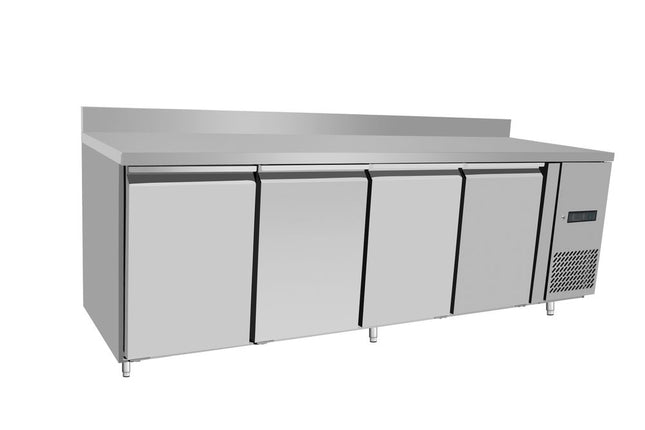 Arktic Kühltisch –  4-türig – Profi Line – 450 l – 230 V / 400 W – 700 × 2230 × H 839 mm – Produktansicht