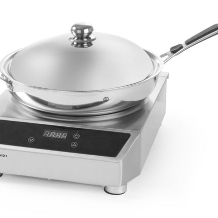 HENDI Induktionswok Modell 3500 – Profi Line – Induktionswok+Pfanne – 230 V / 3500 W – 340 × 450 × 295 mm – Produktansicht