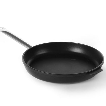HENDI Bratpfanne Titanium Professional – Titanium professional – Ø 240 × H 55 mm – Produktansicht