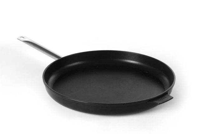 HENDI Bratpfanne Titanium Professional – Titanium professional – Ø 400 × H 55 mm – Produktansicht