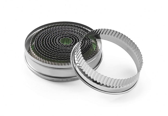 HENDI Ausstechformset – mit Zackenrand – Ø 18-108 – (H)35 mm – Produktansicht