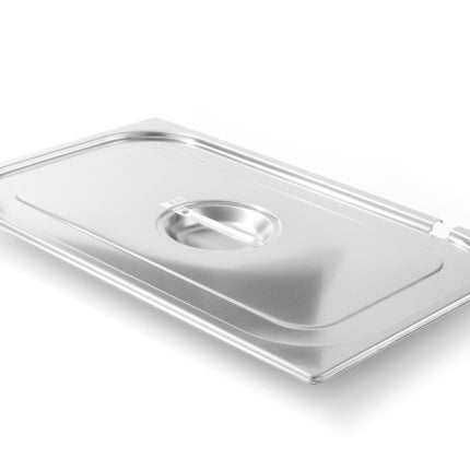 HENDI Gastronorm-Deckel mit Löffelaussparung – Kitchen Line – GN 1 / 1 – 530 × 325 mm – Produktansicht