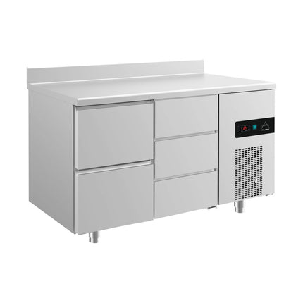 Kühltisch -2 bis +8°C 1400x700x850mm mit 1x zwei Schubladen und 1x drei Schubladen u. Aufkantung von A & S Gastro – Kühltische für die Gastronomie